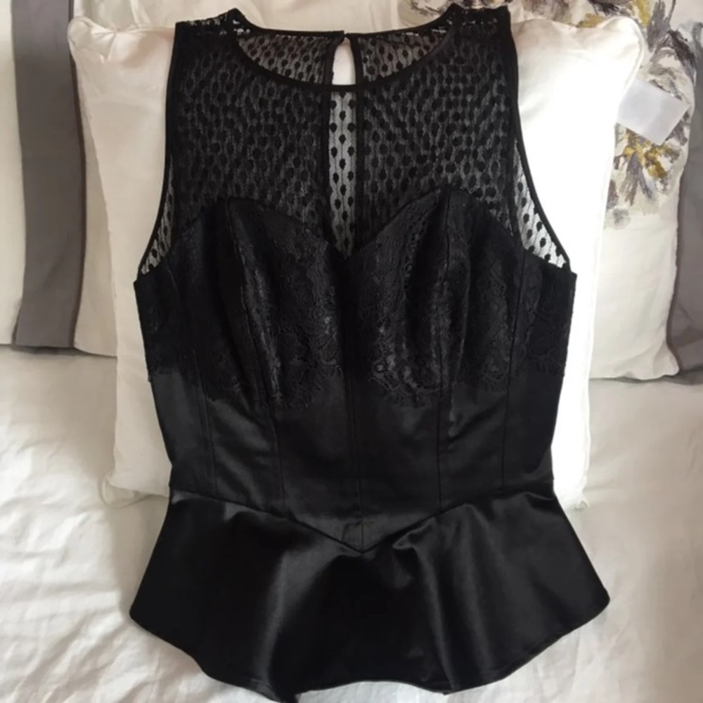 Black mesh top
